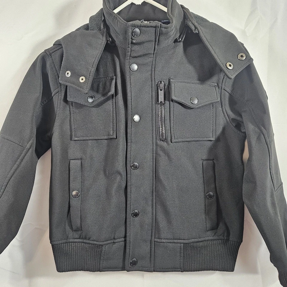 Chaqueta con Capucha Ben Sherman Niños Pequeña (8) Negra Desmontable Capucha Bolsillo con Cremallera Foto 3 de 4