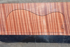 SALVAGE OLD GROWTH CURLY REDWOOD 23 3/4" X 8 3/4" X 2 3/16" GITARRE, GITARRENBAUER, HANDWERK