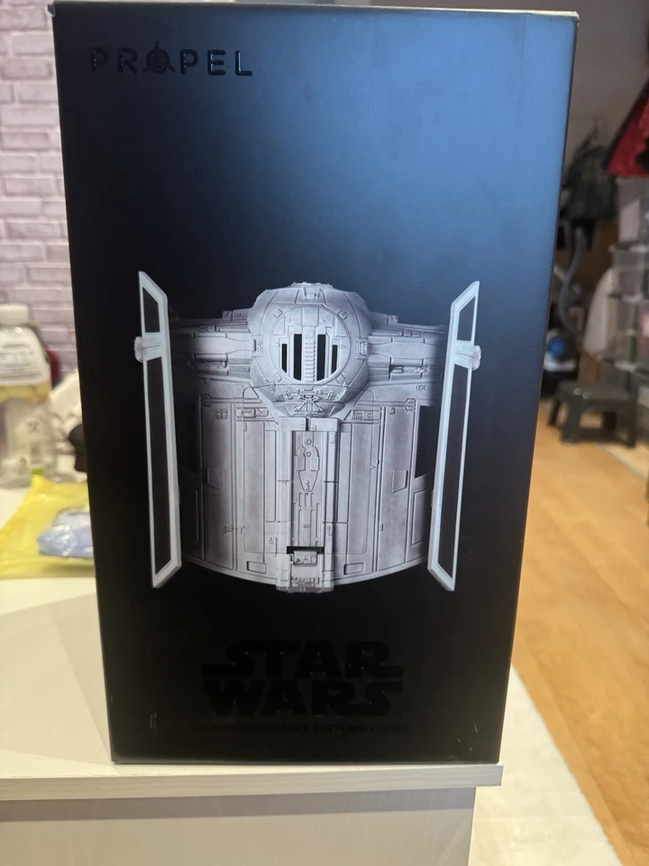 Propel Star Wars TIE Advanced X1 Battle Drone Sammlerstück mit Controller OVP
