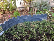 Garden Curve Lawn Stone Border Lawn Edging Flexi Recycled Rubber Grey