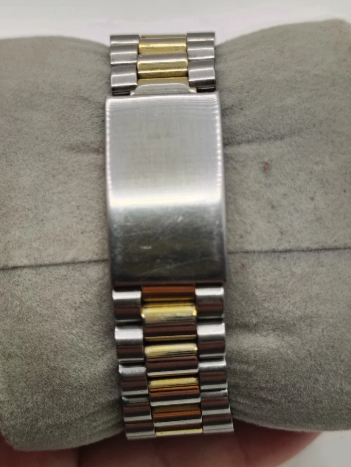 Reloj Navarra Vintage con Bisel Giratorio de Buceo. Dos tonos. Batería nueva funciona. Foto 3 de 4