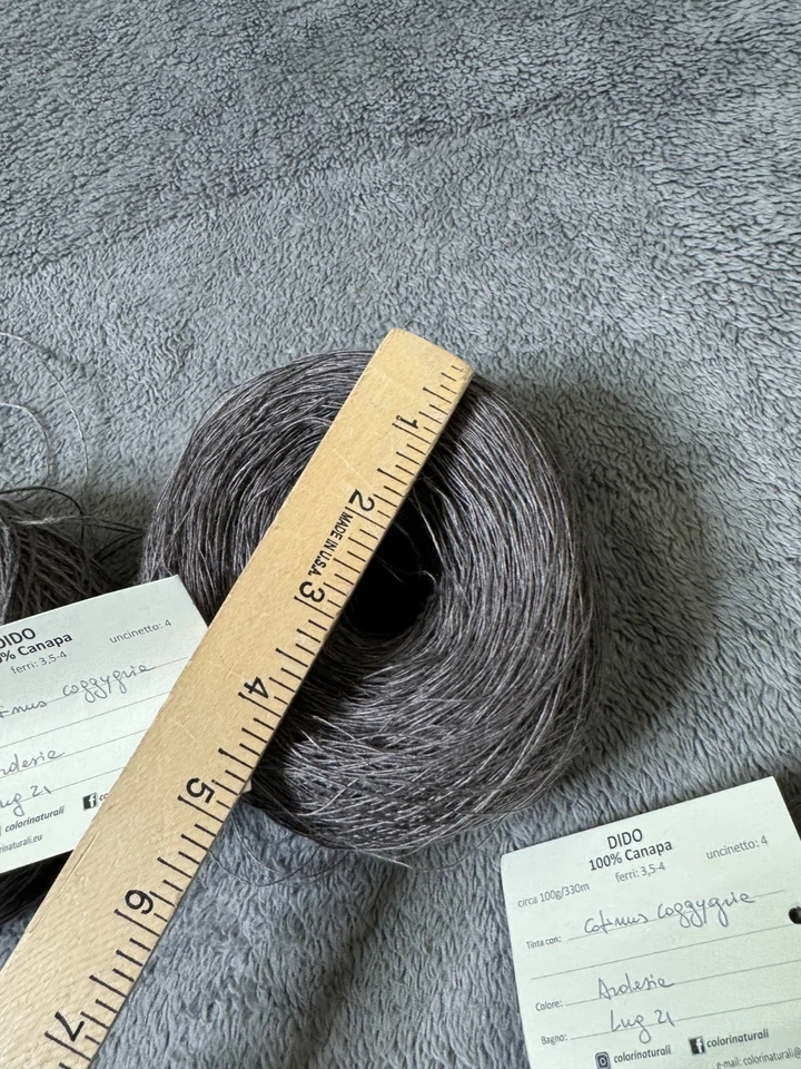 HILO COLORI NATURALI 4 madejas 2 pasteles lino y cáñamo árbol ahumado gris Italia Foto 4 de 4