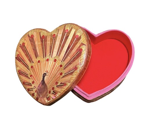 PEACOCK Bamboo Marquetry Heart Shaped Wood Trinket Box Boho Wicker Straw