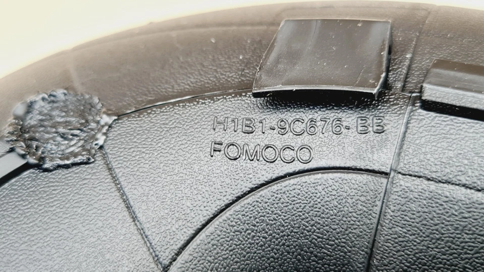 FORD FIESTA MK8 1.0 ECOBOOST 2017-2020 GENUINE AIRBOX PIPE AIR INTAKE H1B19C676B - Image 4 of 4