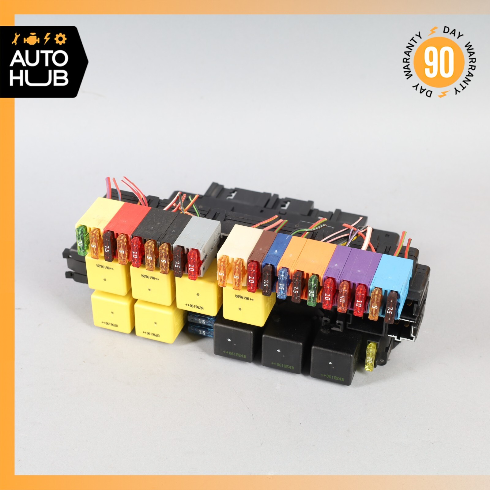 03-12 Mercedes R230 SL550 SL55 AMG Front Left SAM Fuse Box Control Module OEM
