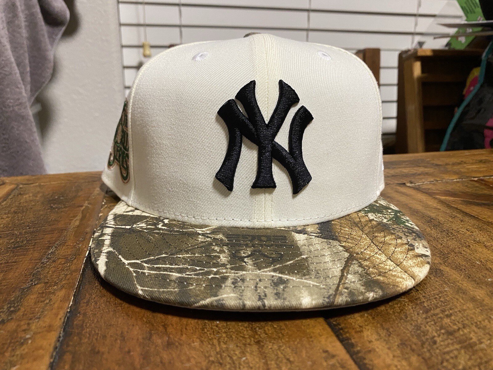 New York Yankees 75th World Series Off White Realtree Visor New Era Fitted 7 3/4