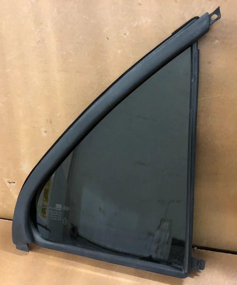 Kia Sorento 2006 puerta trasera ventilación ventana cristal (conductor) 2003-2006 Foto 4 de 4