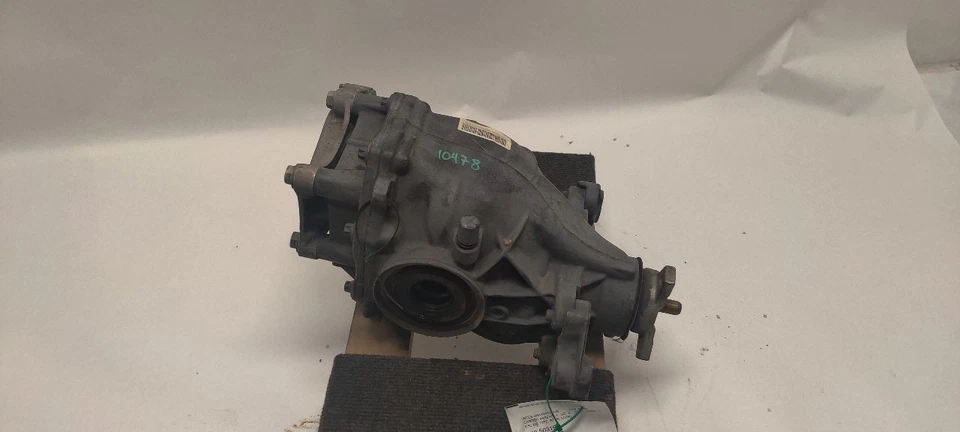 REAR DIFFERENTIAL CARRIER ASSEMBLY 2213502614 2009-2010 MERCEDES-BENZ CL550 Foto 4 de 4