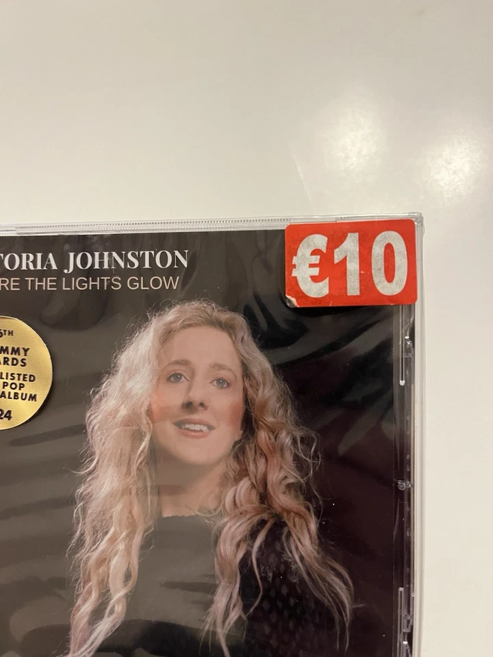 Victoria Johnston - Where The Light Gets In. CD. 2024. Sealed. - Image 4 of 4