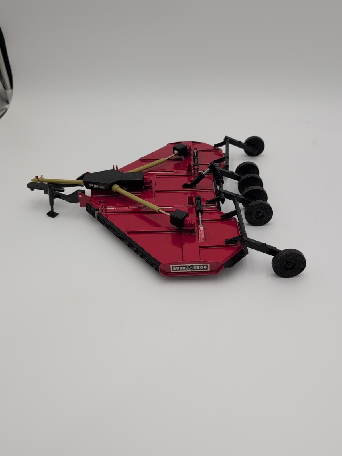 1/16 DCP Bush Hog 2615 Legend Batwing Mower