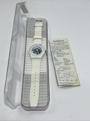 NEW! Swatch White Lacquered White Silicone Unisex Watch SUOW100 NEW BATTERY!