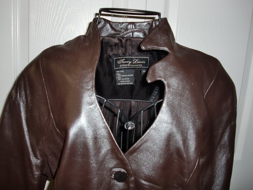 Chaqueta con botones de cuero metálico marrón de lujo "TERRY LEWIS" talla 8P. ¡Linda! - Imagen 2 de 10