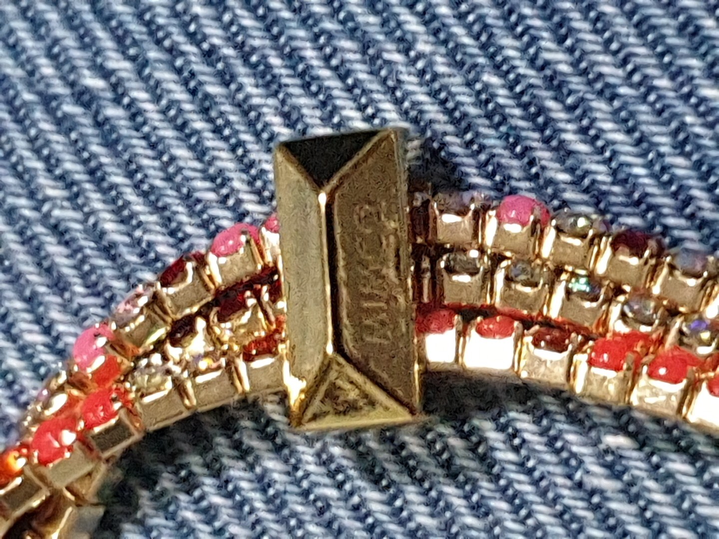 Picture 4 of 8