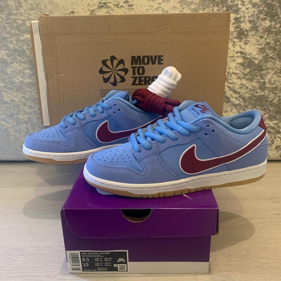 スニーカー Nike SB Dunk Low Pro Phillies/Valor Blue and Team Maroon Nike SB Dunk Low PRM Phillies/Valor Blue/Team Maroon UK Size