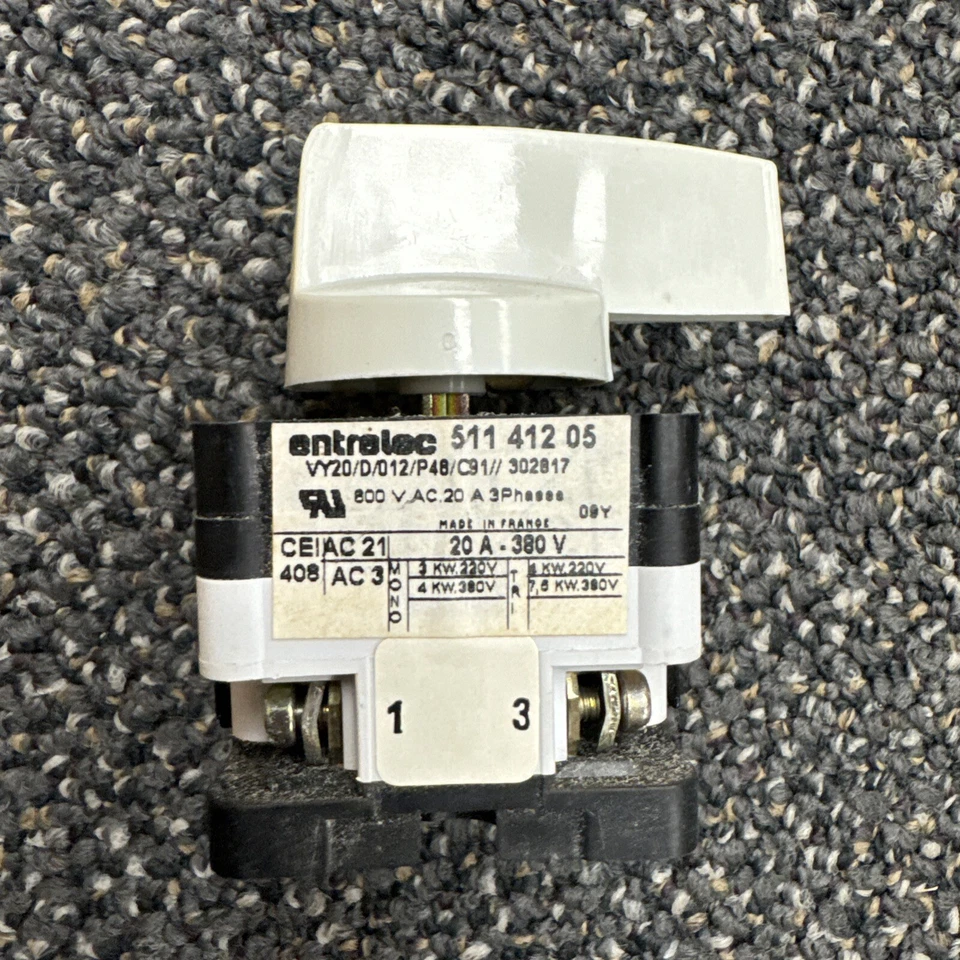 4 microinterruptores Entrelec diferentes Foto 2 de 4