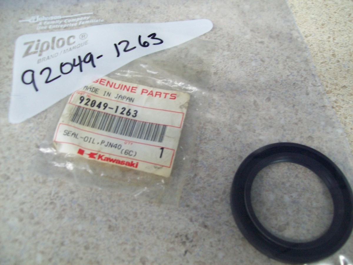 ジル NOS OEM Kawasaki PJN40556 Oil Seal 1987-1990 ZX750-F1 ZX750