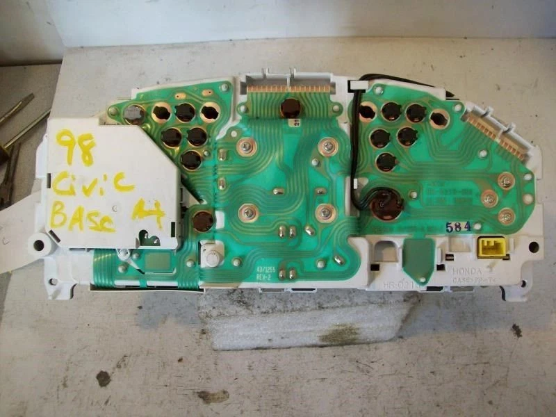 Honda Civic 1996-2000 velocímetro clúster sedán OEM Foto 2 de 2