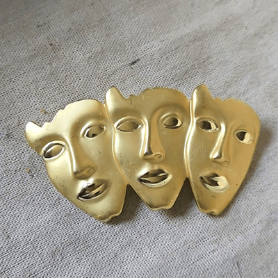 Vintage 80's Matte Gold Tone 3 Faces Comedy Tragedy Theater Brooch