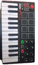 Akai MPK Mini 25 Key Electronic Keyboard - Black/Red/White Tested W/Power Cord