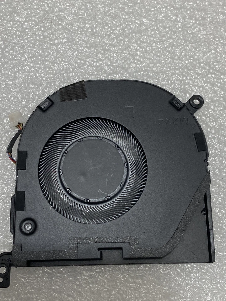 Par de ventiladores de refrigeración originales Dell Precision 5570 15,6" MC4KC 594WG 0594WG P13 Foto 4 de 4