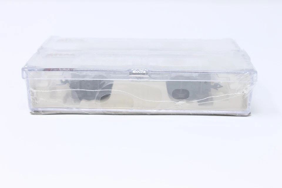 Atlas N Scale 40' Billboard Reefer Cars Collector Set of 2 Coors Golden Beer - Image 2 of 4