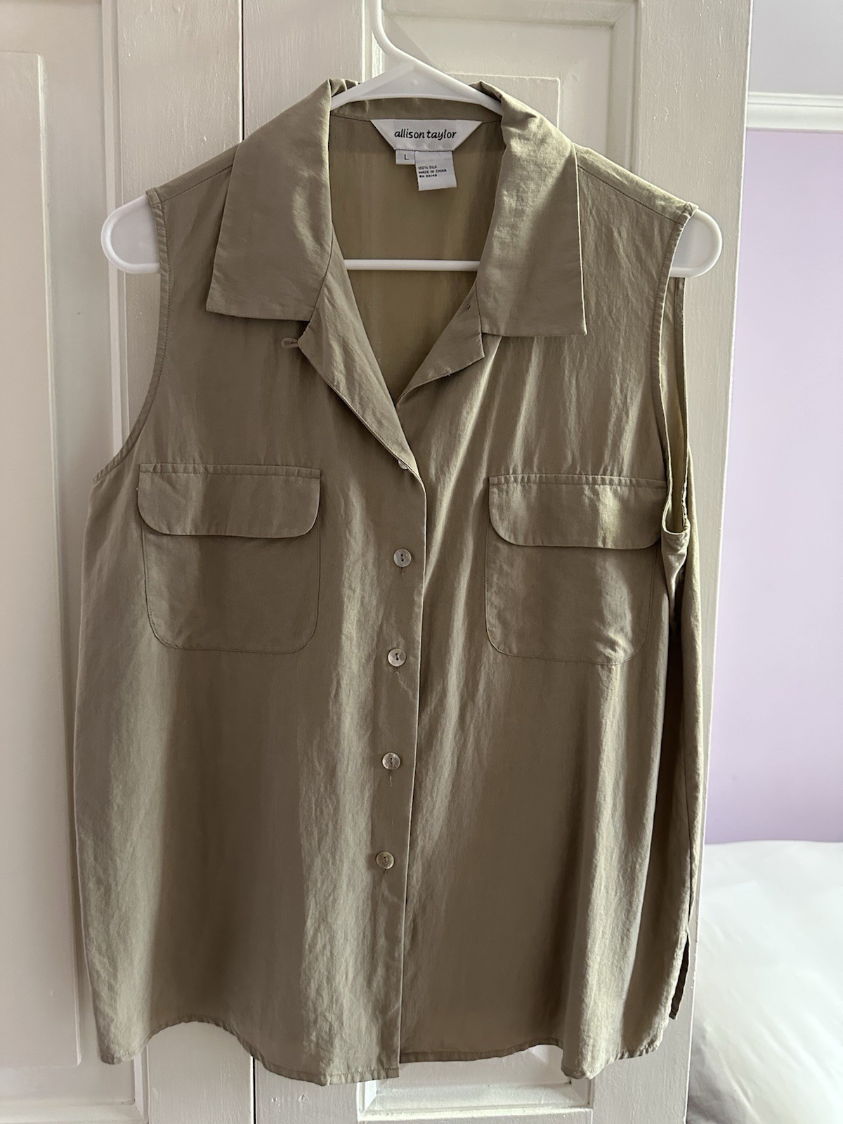 Allison Taylor . Collared / Button Up /Sleeveless… - image 1