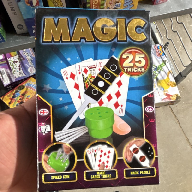 Hanky Panky It's Magic 25 Tricks Magic Set w/ Instruction Book 7693