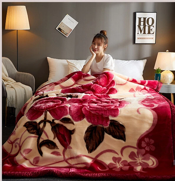 3kg Raschel blanket double layers bed cover warm velvet blanket floral design - Image 2 of 4