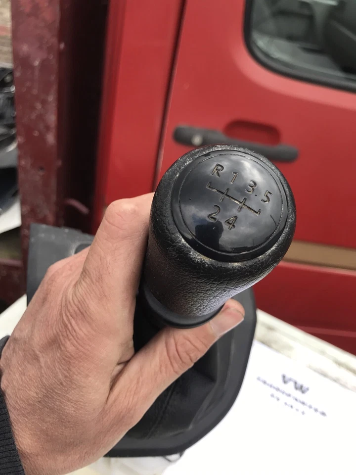 2017 T6 VOLKSWAGEN TRANSPORTER 1968cc Diesel Manual Gear Stick/Shifter - Image 2 of 2