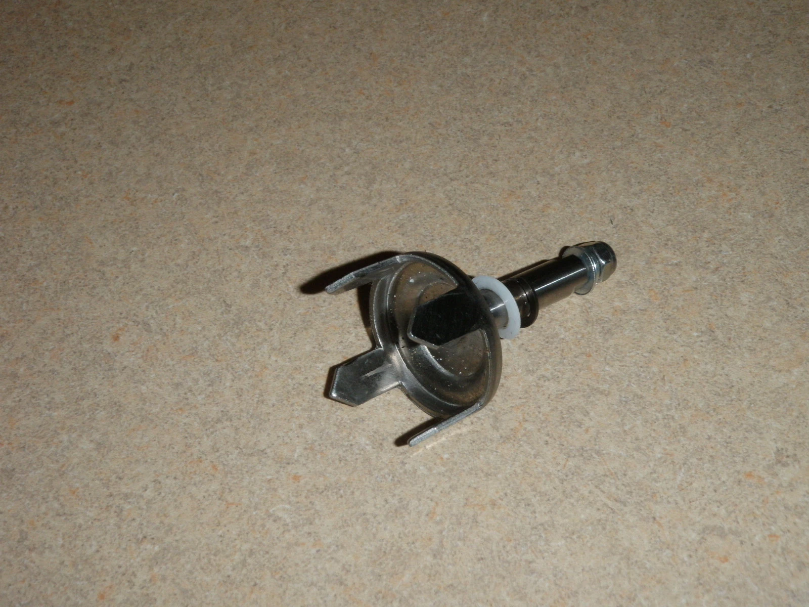 West Bend Bread Maker Machine Rotary Drive Coupler 41400