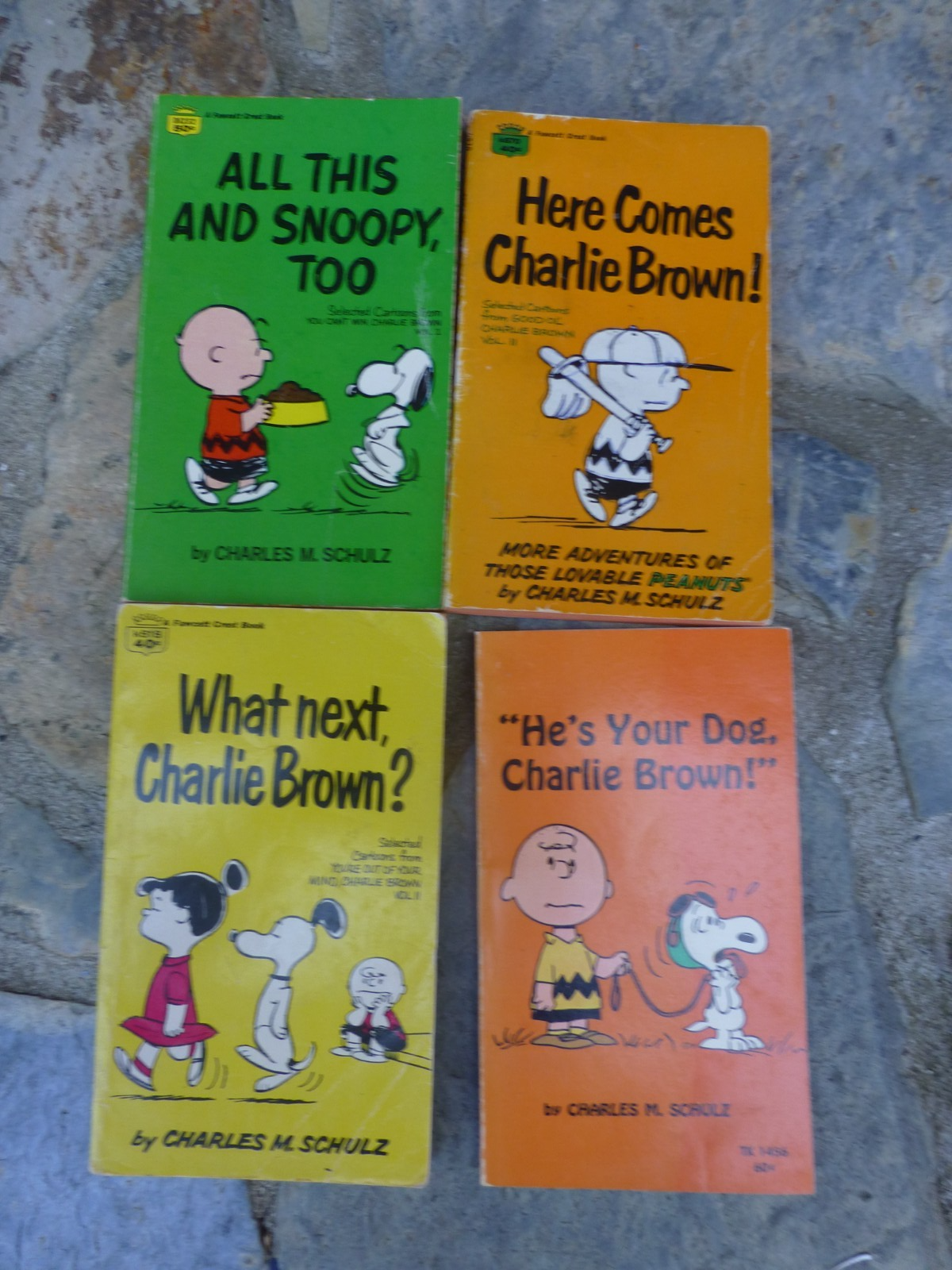 Lot Of 4 Vintage Peanuts Books Charlie Brown Snoopy Linus Lucy Charles M. Schulz