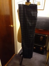 Pants Women Vintage Plaid, Brand: "Covington" US 6 -See Measurements below