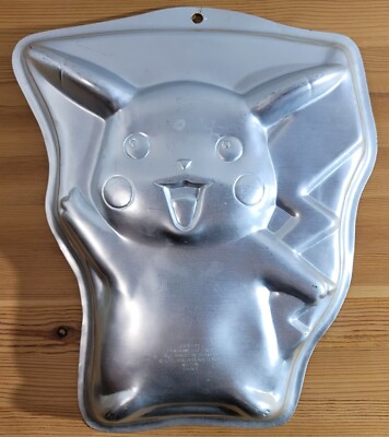 1995-1998 Wilton Pokemon Pikachu Birthday Cake Pan *USED* (2105-37