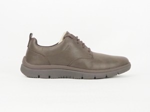 clarks cloudsteppers brown