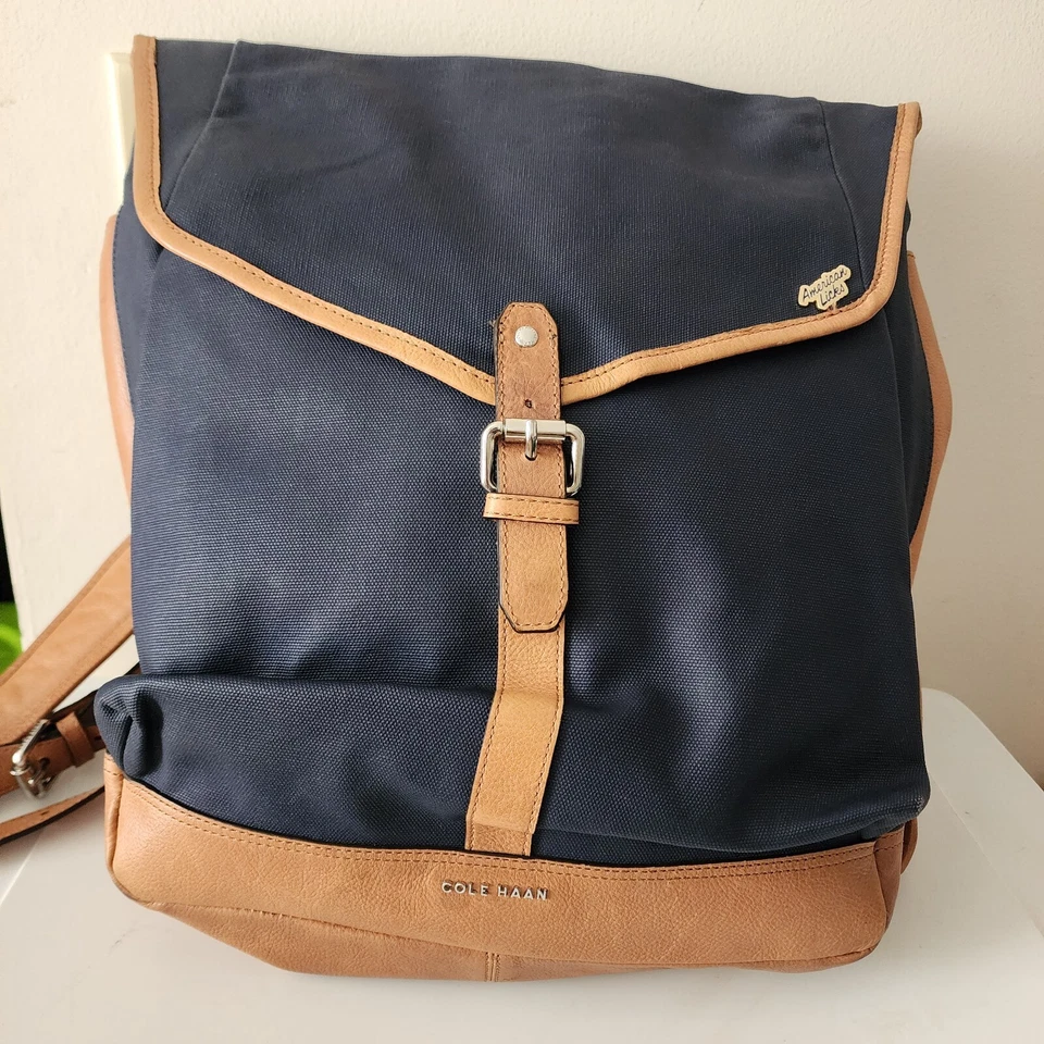 Mochila de cuero Cole Haan Marshall azul marino de lona Foto 4 de 4