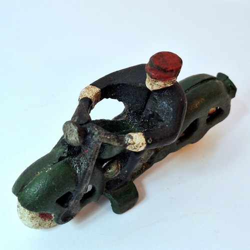 Original Vintage Cast Iron 3" Motorcycle And Rider With Cast Iron Wheels - Picture 8 of 12