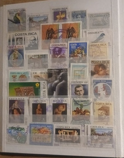 Costa Rica über 40 Briefmarken