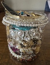 Gorgeous 1 LB Vintage to Modern Jewelry Lot - 30 Pieces, ALL WEARABLE NICE