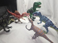DINOSAUR FIGURE LOT OF 5 preowned,composed of mix of several brands.lot c