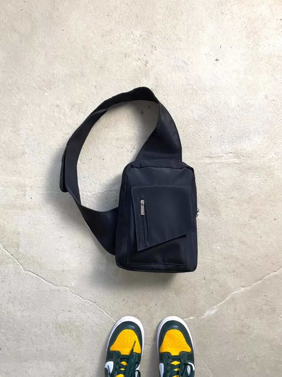 Hype clearance sling bag