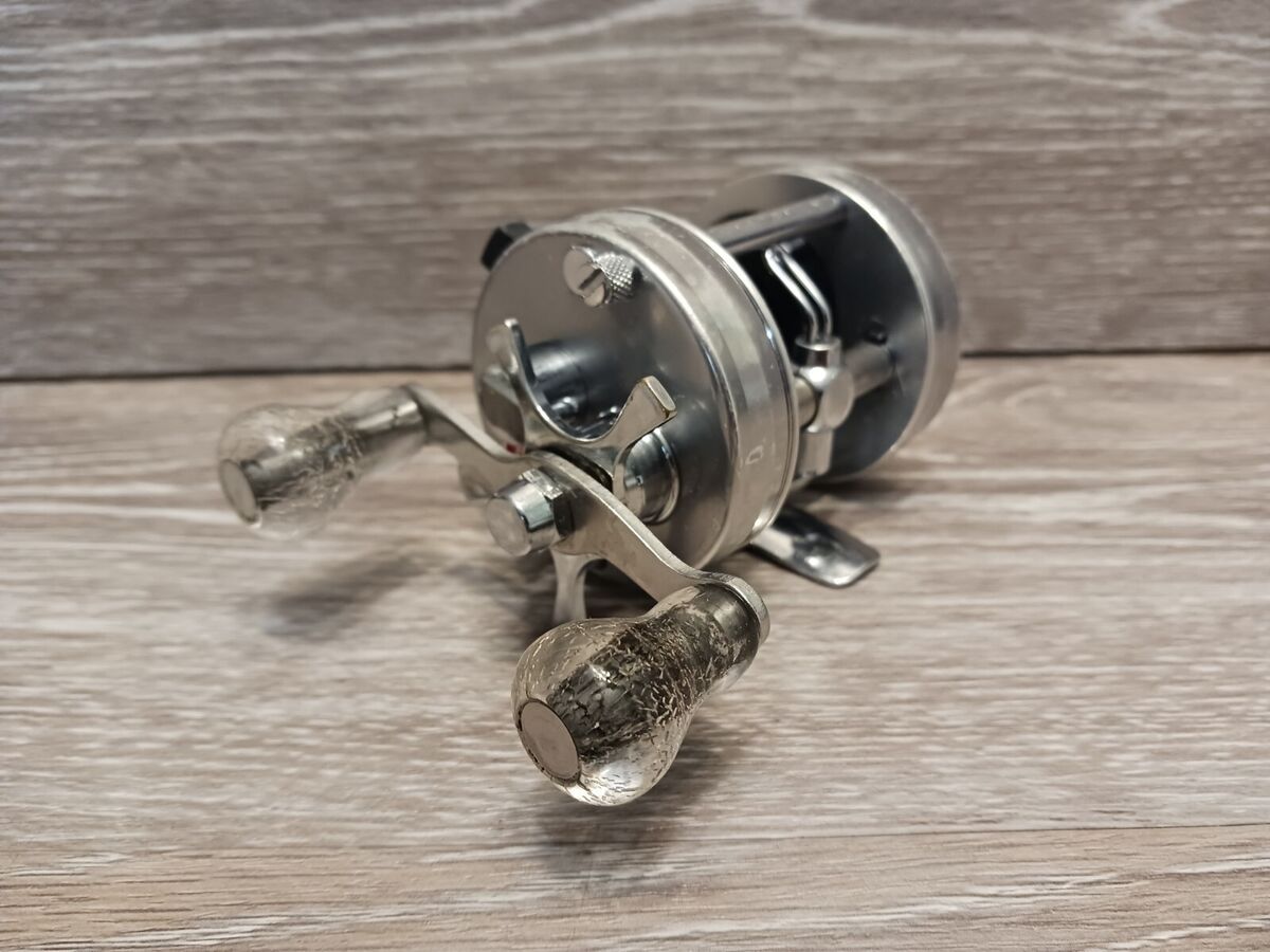 Abu Garcia Ambassadeur 2500C Vintage Fishing Reel. Made in Abu Garcia Ambassadeur 2500C Vintage Fishing Reel. Made in