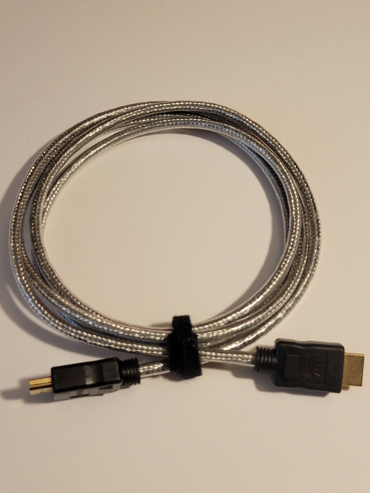 High-Speed 6ft HDMI Cable for 1080p HD Video-image