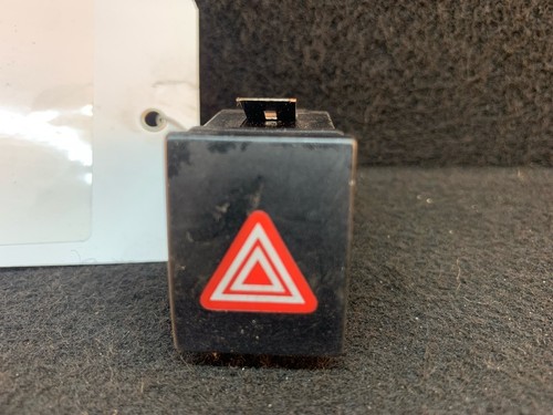 243747 Schalter für Warnblinker VW Polo IV (9N, 9A) 6Q0953235A 1.2