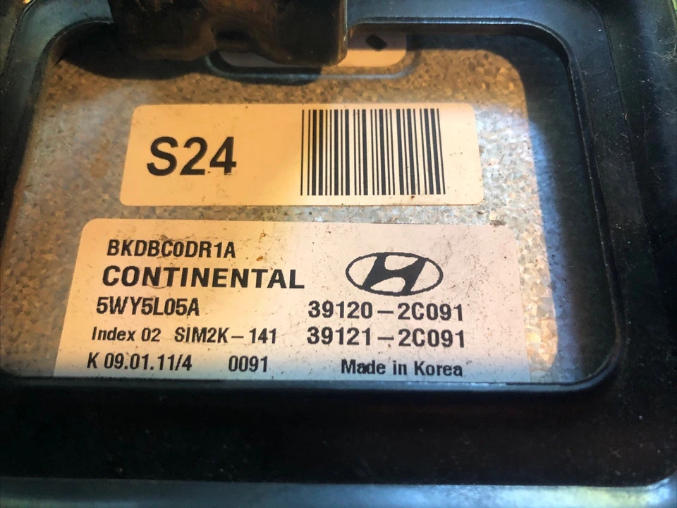 Hyundai Genesis 2011 2,0 turbo ECU Foto 4 de 4