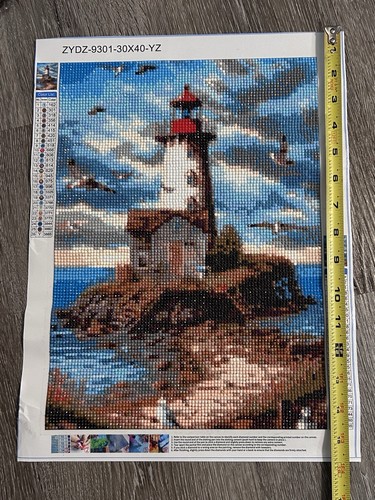 Diamond Painting Finished Completed 3D Wall Art 12x16” SEASIDE LIGHTHOUSE - Afbeelding 6 van 8