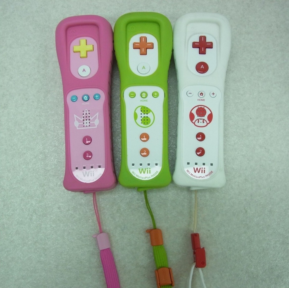 WIIリモコンプラス ピーチ ヨドバシ.com - 任天堂 Nintendo Wiiリモコンプラス ピーチ