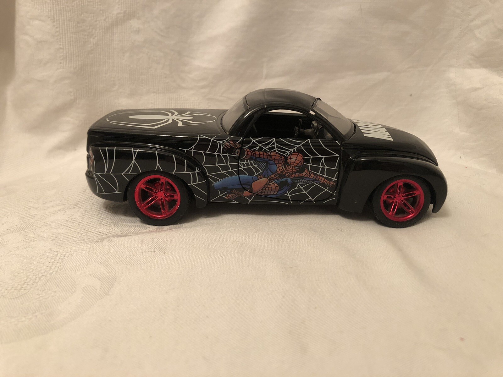 Picture 4 of 8