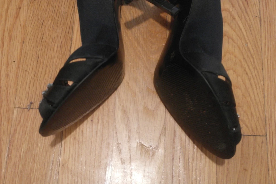 BCB GIRLS High Heels Formal Dress Shoes Women's Size 7 1/2 W Black Satin - Image 2 of 4