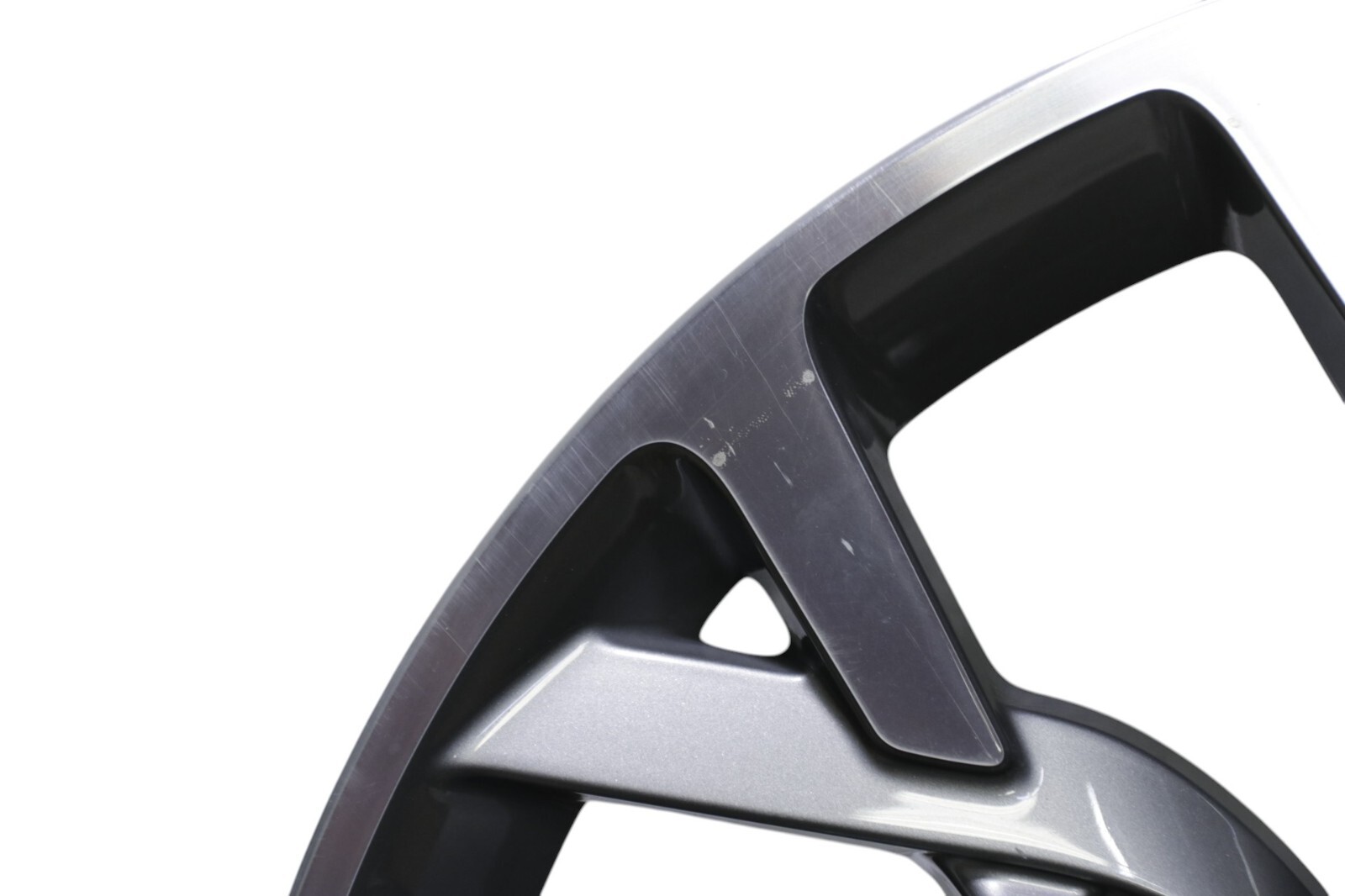Aston Martin DBX 22 Inch 22 x 10 Original Wheel Rim 2021 - 2024 OEM