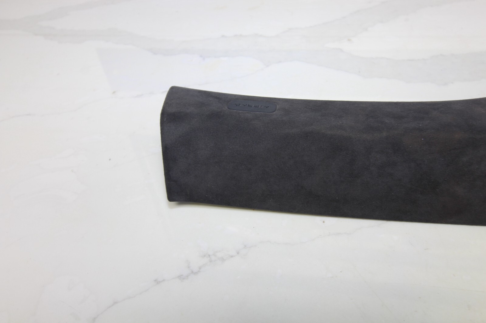 17-21 AUDI R8 V10 PLUS OEM RIGHT PASSENGER ALCANTARA A PILLAR TRIM 4S8867234E